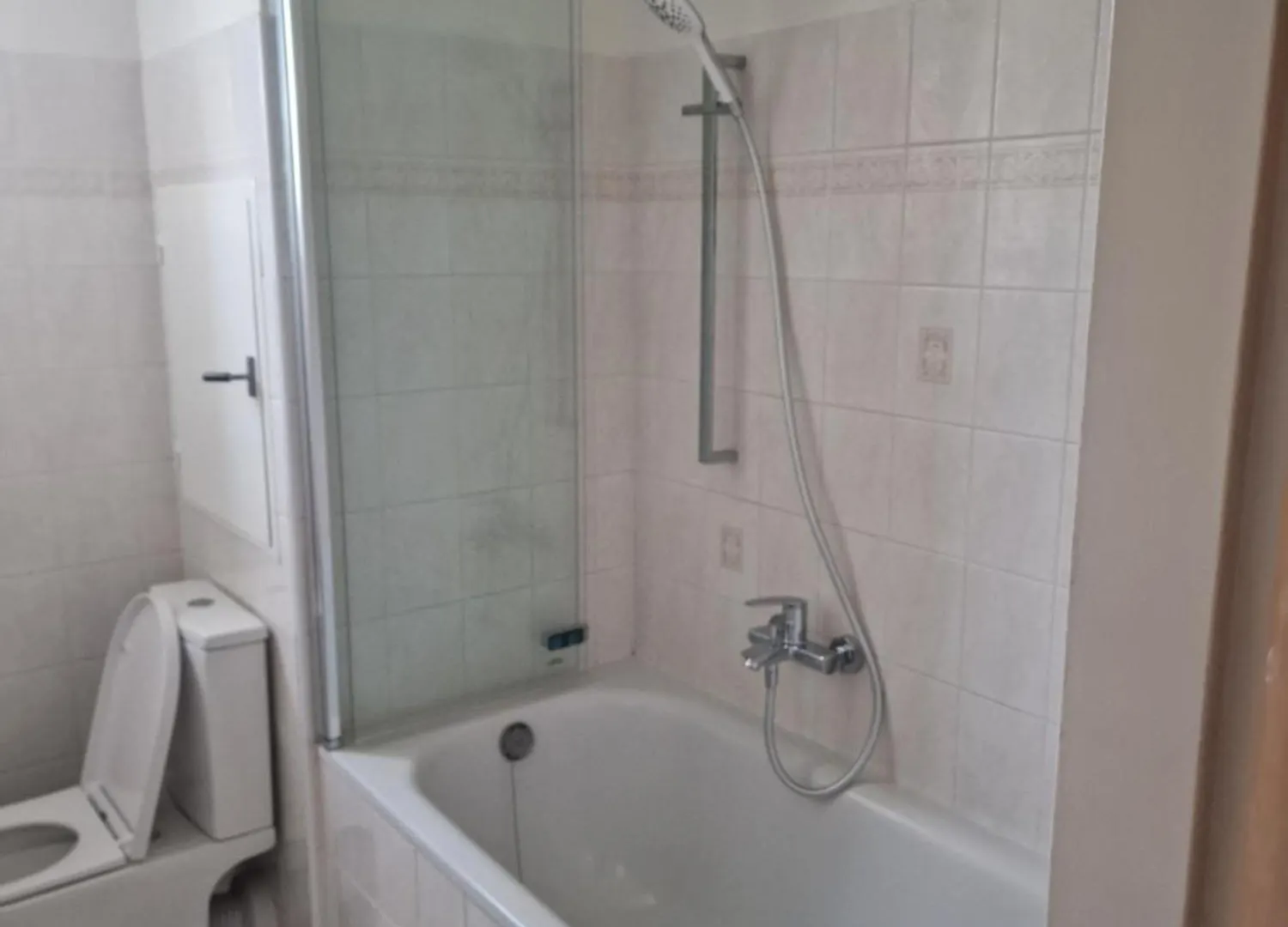 Slunny Byt V Praze Letnanech Praga Apartament